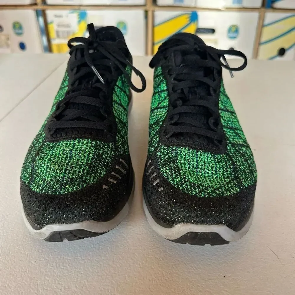 Under Armour Black and Green Running Shoes